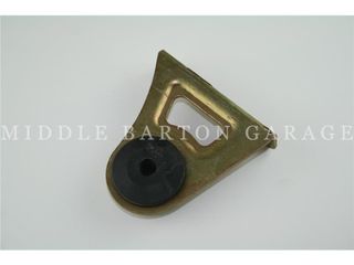 EXHAUST BRACKET 850 ALL REAR